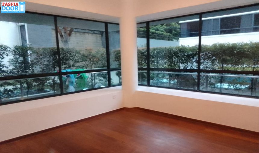 Admin/Blog/Details/window glass.jpg